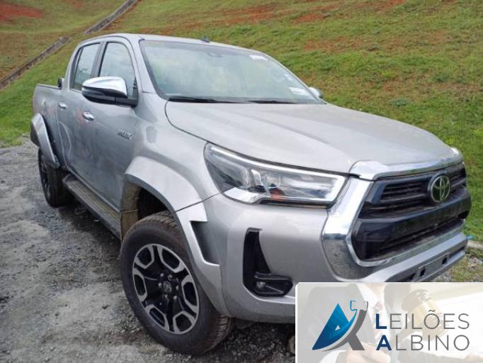 TOYOTA HILUX CD 24/24