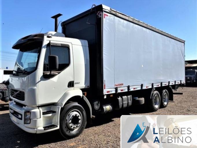 VOLVO VM260 06/06