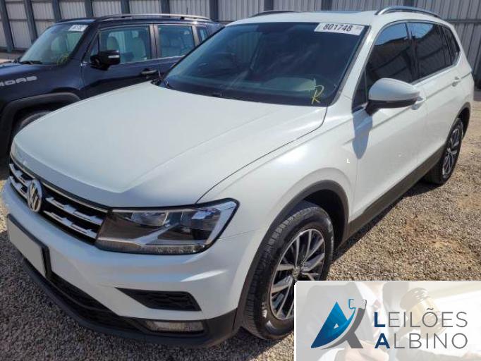 VOLKSWAGEN TIGUAN 20/20