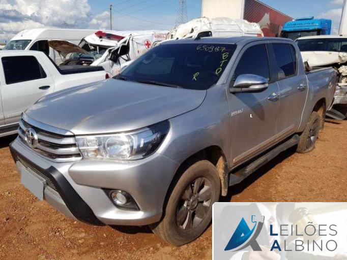 TOYOTA HILUX CD 16/17