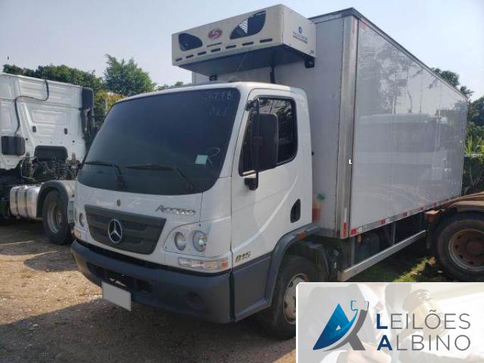 MERCEDES BENZ ACCELO 22/22