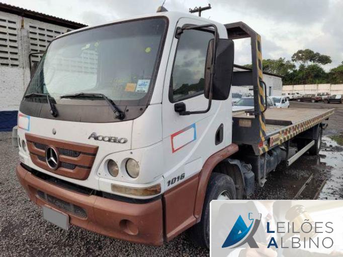 MERCEDES BENZ ACCELO 17/17