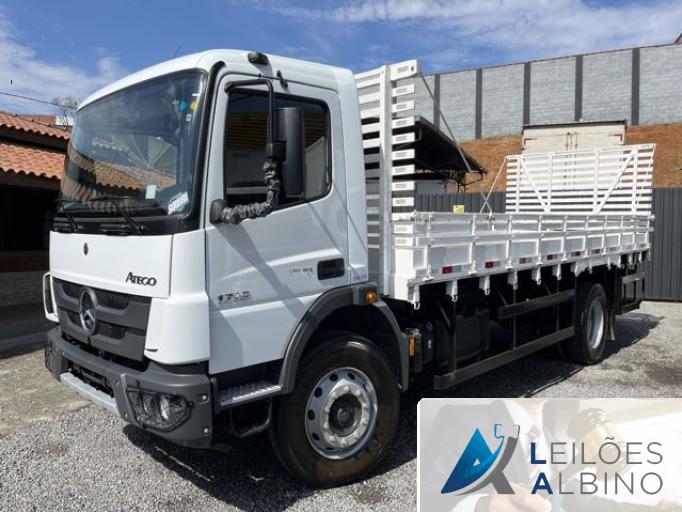 MERCEDES BENZ ATEGO 22/22