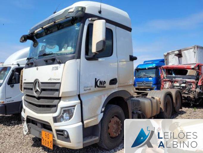 MERCEDES BENZ ACTROS 22/22