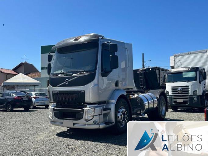 VOLVO VM-330 15/15