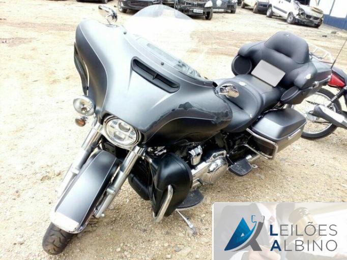 HARLEY DAVIDSON TOURING 16/16