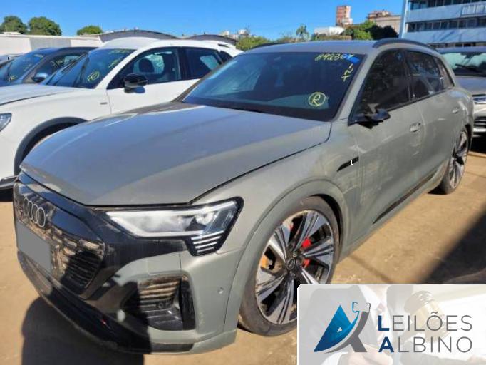 AUDI Q8 E-TRON 23/24