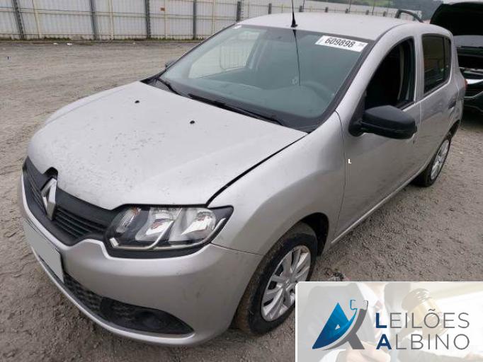 RENAULT SANDERO 18/18