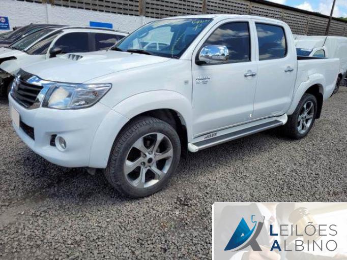 TOYOTA HILUX CD 14/14