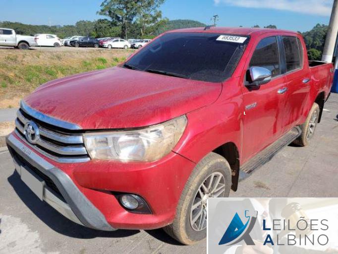 TOYOTA  HILUX CD 16/17